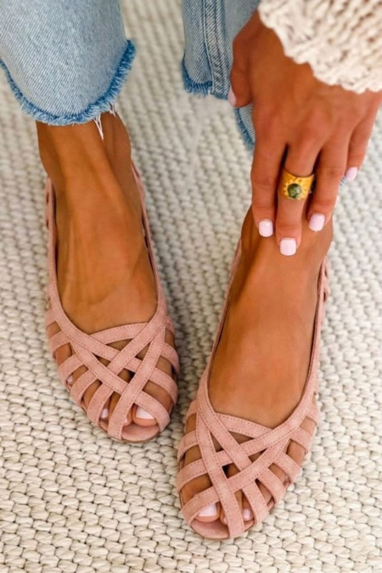 Ballerines en daim chic Rose Antiguo à brides