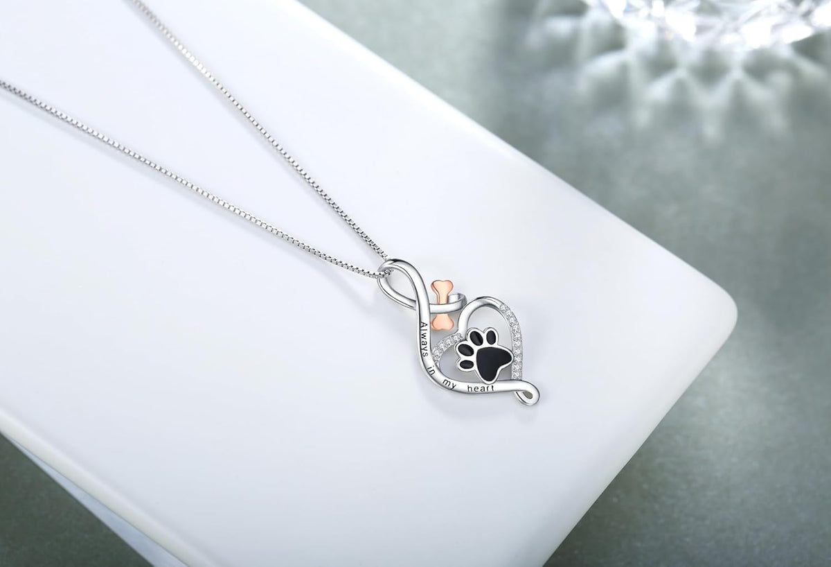 Collier Patte de Chien Chanceuse avec Cœur, Os et Infini – Pendentif « Toujours dans Mon Cœur »