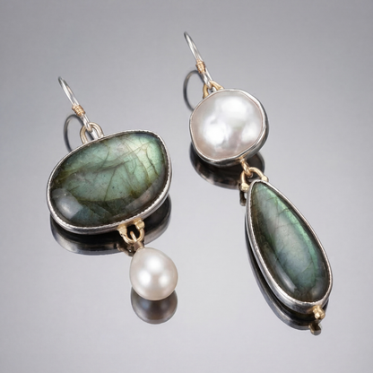 Élégantes boucles d'oreilles llamativos à perles de labradorita