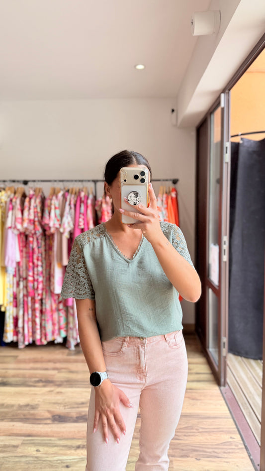 Top Miya Kaki Curvy
