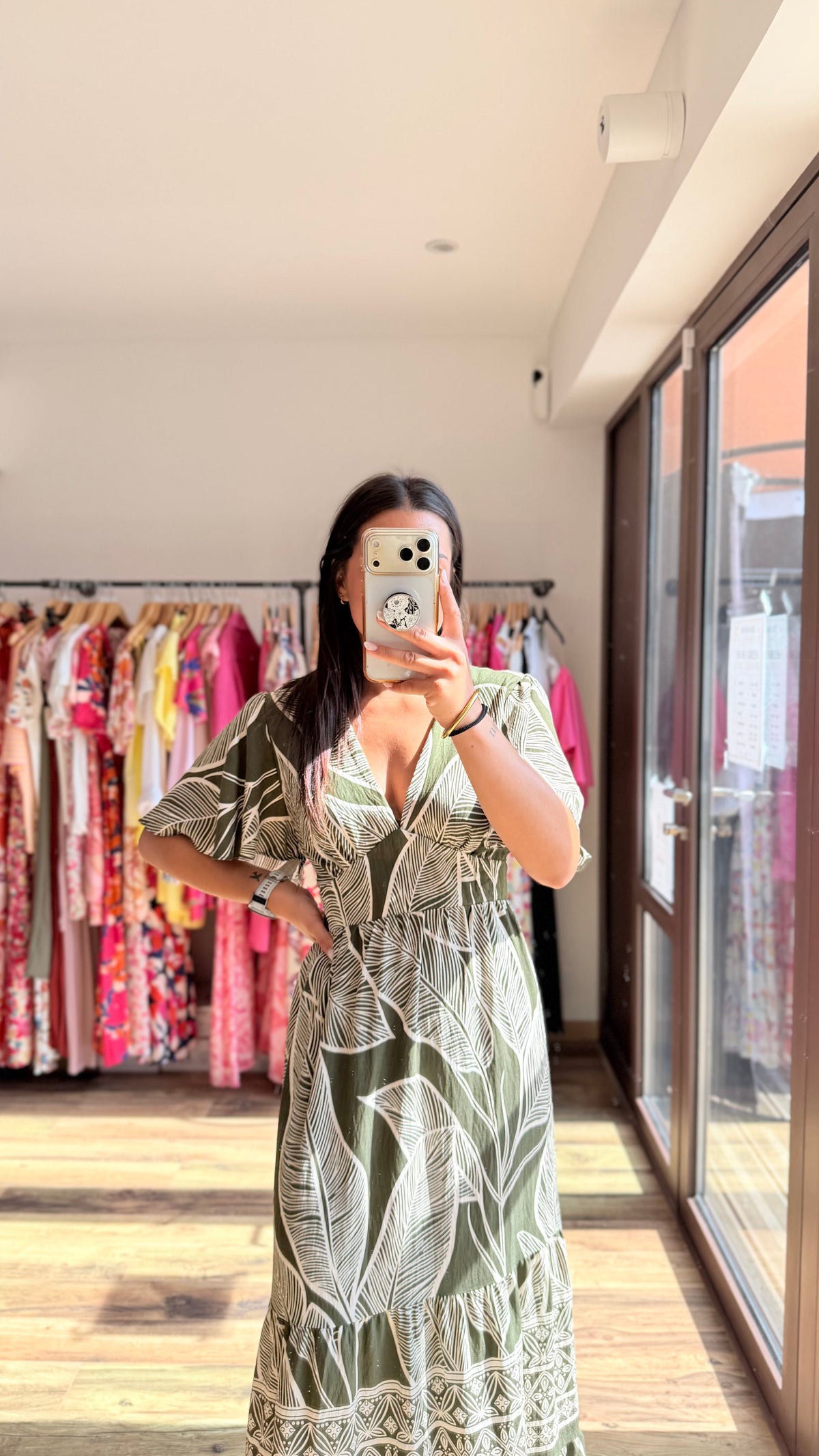 Adriana – Robe long kaki
