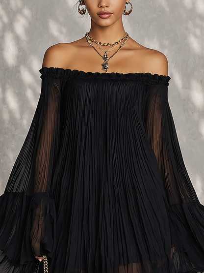 Robe Court Noir à Manches cloche et Volants