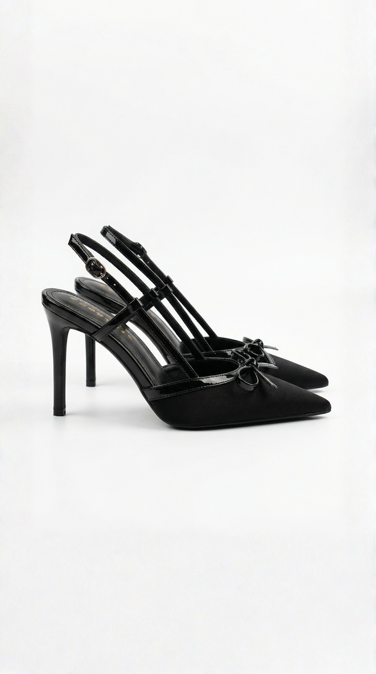 Chaussures de salon Rebecca de satén à nœud